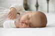 Koliko dugo bi beba trebala spavati s roditeljima u sobi
