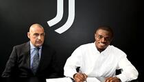 Jedan od najneobičnijih transfera ljeta: Juventus doveo četvrtog stopera Milana na posudbu