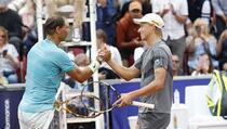 Rafa Nadal zaigrao protiv sina legendarnog Björna Borga, konačno je upisao laganu pobjedu