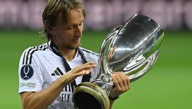 Niko kao Luka! Čudesni Modrić postao najtrofejniji igrač Reala u historiji