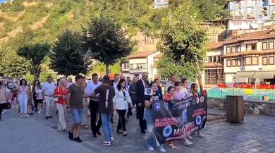 U Prizrenu održan Marš mira za žrtve genocida u Srebrenici