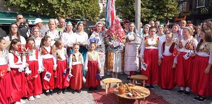 Prizren: Defile članova KUD "Šarski Behar u povodu Dana Bošnjaka