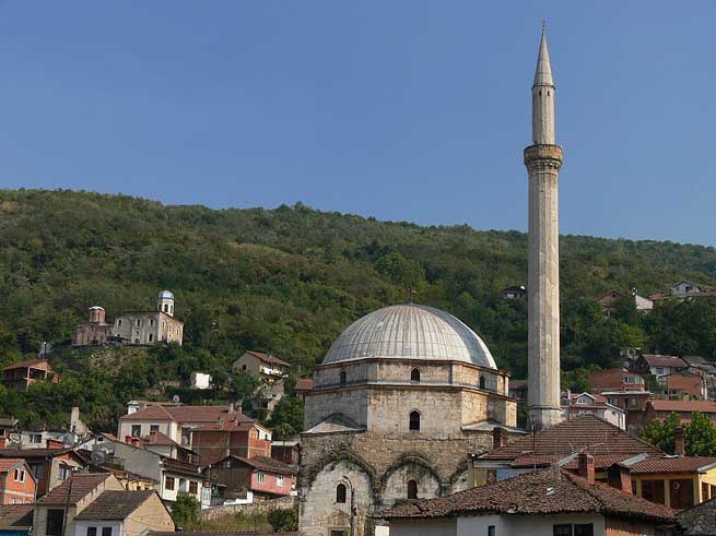 Prizren grad gdje džamije i crkve stoje rame uz rame 